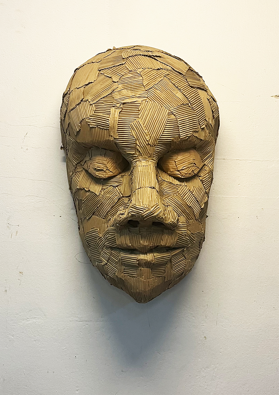 Opsis 2 - Cardboard Sculpture - 57x95x47cm - 2025